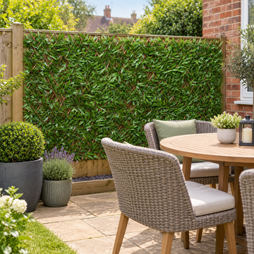Expanding Green Wall Willow Trellis Fence with Bamboo Leaf Foliage (1m x 2m) - A1149