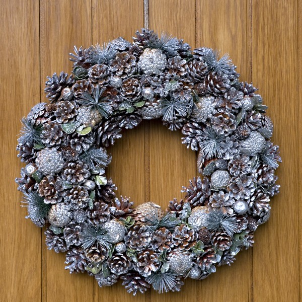 GreenBrokers Christmas Wreath 48cm Silver Pine Cones Fir Sprigs & Baubles D1232