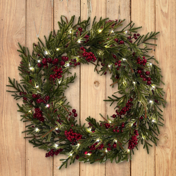 GreenBrokers Pre-Lit Christmas Wreath with Pine Effect Foliage & Red Berries D1336